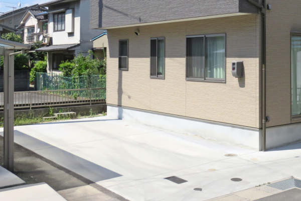 コンクリート駐車場工事